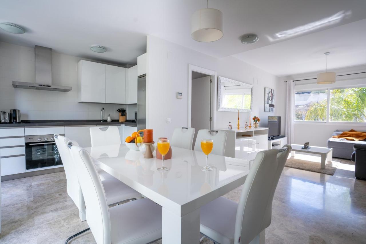 2Bdr Penthouse, Los Naranjos, W/Pool, 2Km P.Banus Marbella Zewnętrze zdjęcie