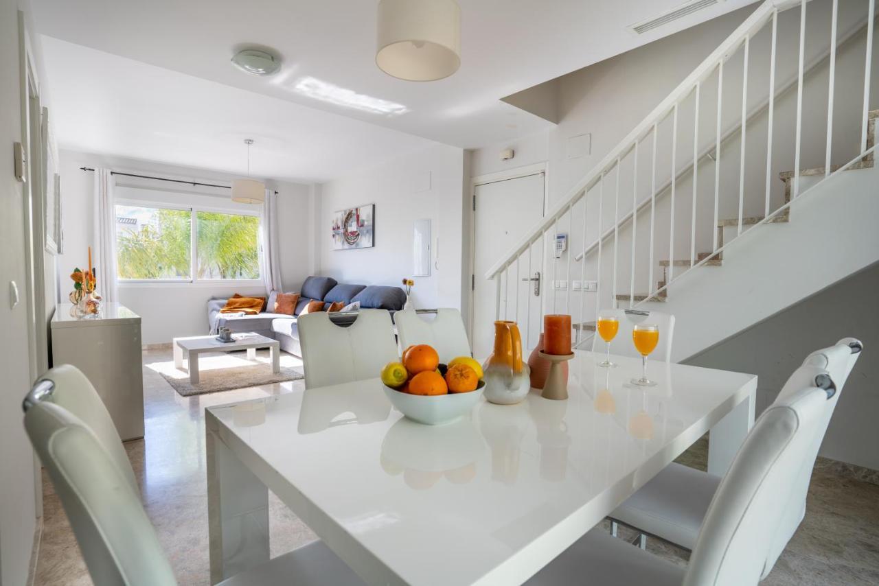 2Bdr Penthouse, Los Naranjos, W/Pool, 2Km P.Banus Marbella Zewnętrze zdjęcie